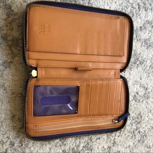 Tusk wallet leather